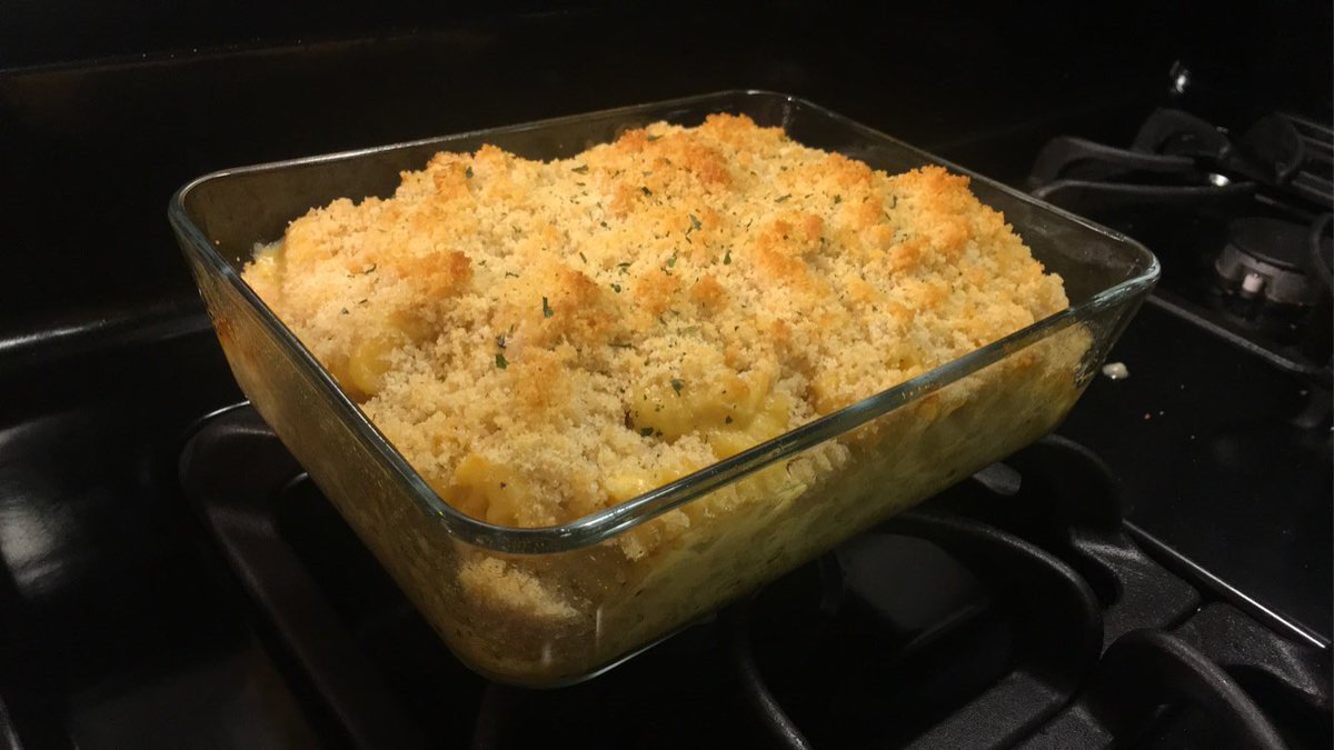 RobotsDream's tweet photo. If I had a dick, I would stick it in this mac and cheese https://t.co/UzgjbJoGlk