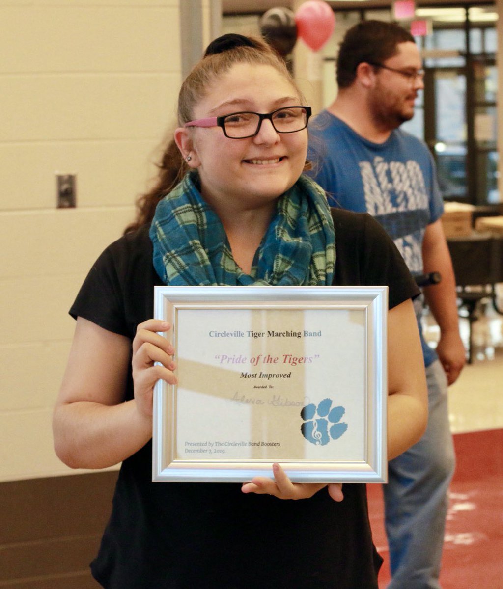 CVBand_Boosters's tweet photo. Our first Band Family Celebration was a huge success! Pride of the Tigers Award Winners: Best Musician-Anthony Fauver; Best Visual Performer-Ryan Jenkins; Most Improved-Alexa Gibson; and Best Leader-Chloe Betts. #chsband2019 #becominghuman #circlevillehighschool https://t.co/a7Sf4dkOq2