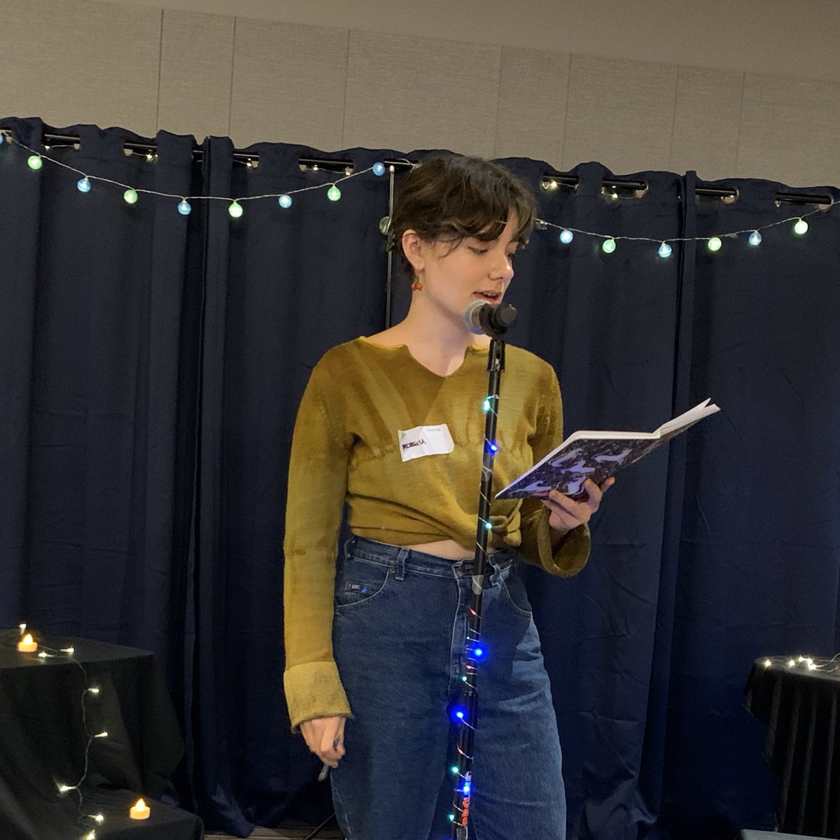 WriteGirlLA's tweet photo. “All you need is love,” he said
All I need is an umbrella ☔️
Thank you to all the girls who made us laugh and cry with their poems today! #WordsofArt https://t.co/pLNE3TouNG