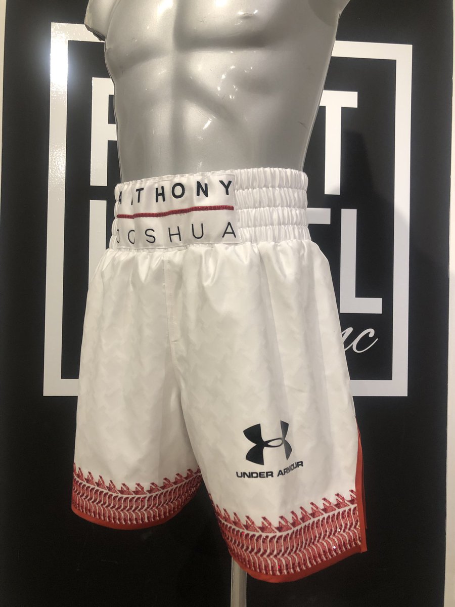 FightLabel's tweet photo. T H E  S H O R T S❗️ @anthonyfjoshua 
#ruizjoshua2 #fightlabel #anthonyjoshua #aj #joshua #joshuarobe #boxing #boxeo #boxingrobe #matchroomboxing #diriyah #diriyahseason #saudi #saudiarabia #fightnight #rematch #shorts #boxingshorts #trunks #boxingtrunks #heavyweight https://t.co/FgLmApDTqL