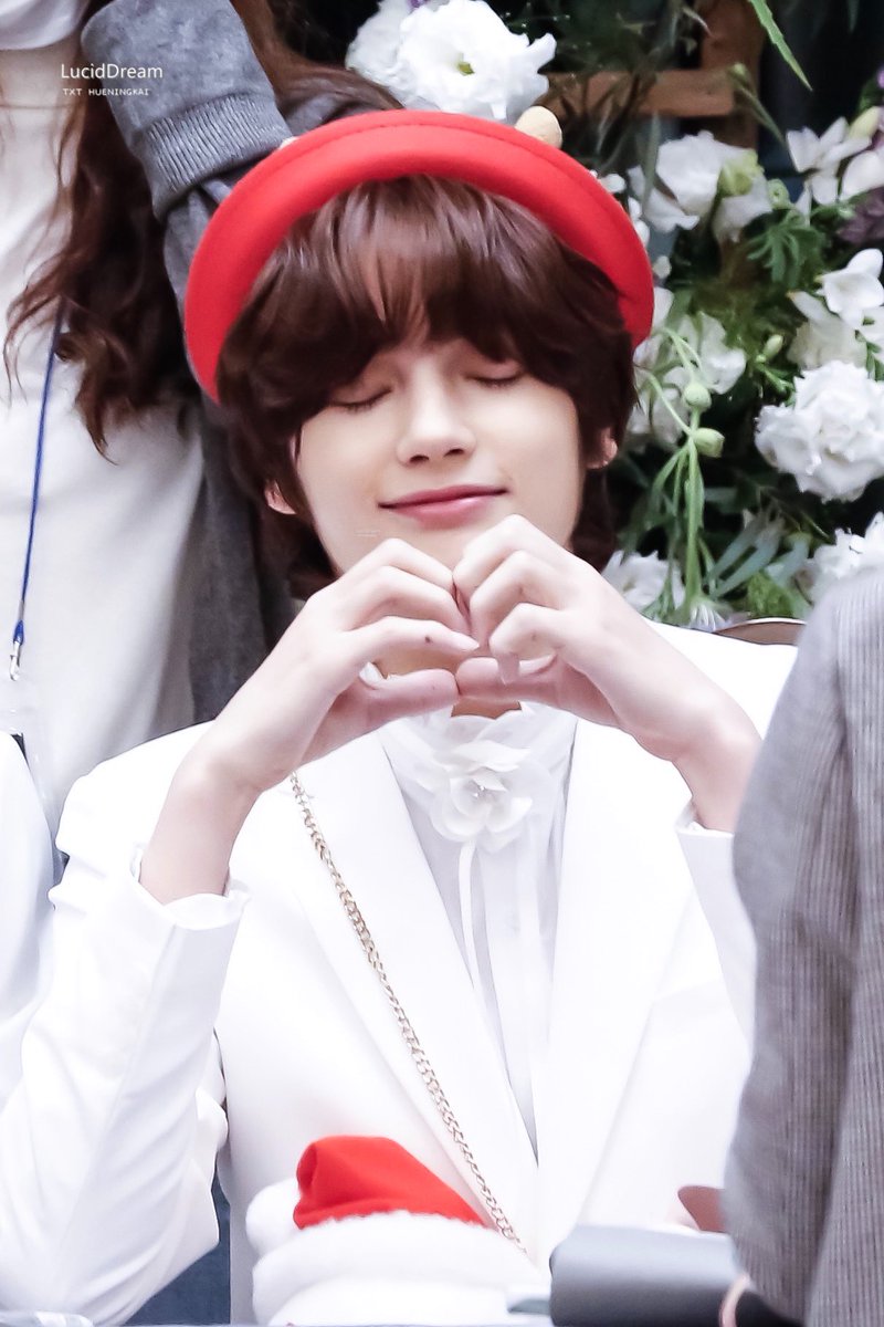 LucidDream814's tweet photo. 191206 팬사인회

#HUENINGKAI #휴닝카이
#TOMORROW_X_TOGETHER  
#투모로우바이투게더 
@TXT_members https://t.co/byzjy4w0Cb