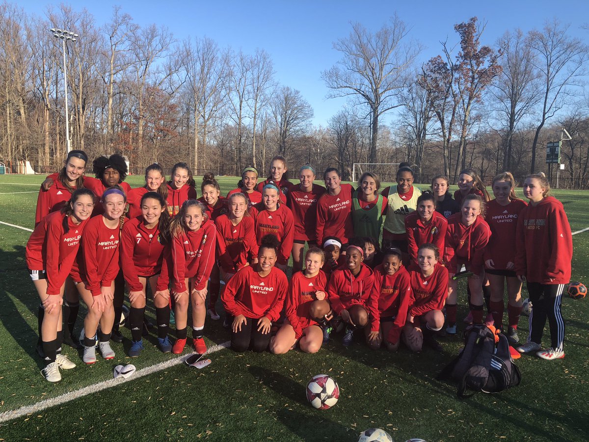 noelsoc's tweet photo. Great afternoon of training with this crew! Thanks to @AGramates34 and Chris Johnson for helping since Iβm nursing the knee. #MDUFC #RedTogether https://t.co/a6VazKWThz