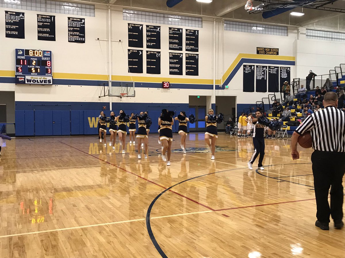 WapatoSD's tweet photo. #WapatoHS 🏀1st Quarter Recap🏀 Lady Wolves 11-8 Mustangs
#WolvesVsMustangs https://t.co/kDNxkdSm9P