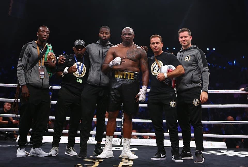 PesterSuperstar's tweet photo. Team means Together Everyone Achieves More!
#teambodysnatcher Victory
@IQXavierMiller @Magichandsmike1 @dillianwhyte @MarkTibbsBoxing @Sim0nEvans
#whytewach
#ruizjoshua2 https://t.co/ItjN3IBIhy