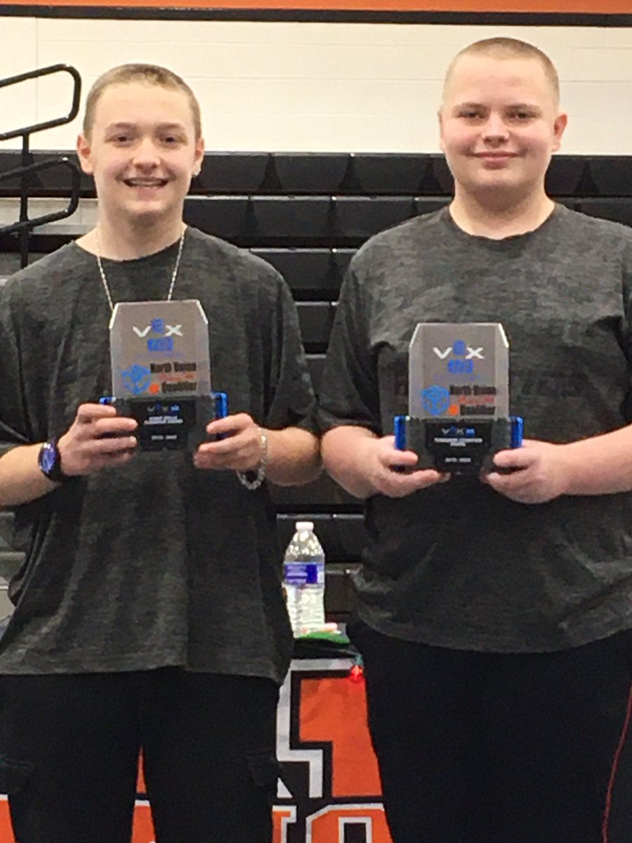 GMS_STEM's tweet photo. Congrats to teams 2281X who won the Design Award and team 2281Z who won the Teamwork Challenge and Skills Award at the North Union VEX IQ Challenge. 2281X is our 5th team qualified for the State Competition. https://t.co/Co9m84k0Ze