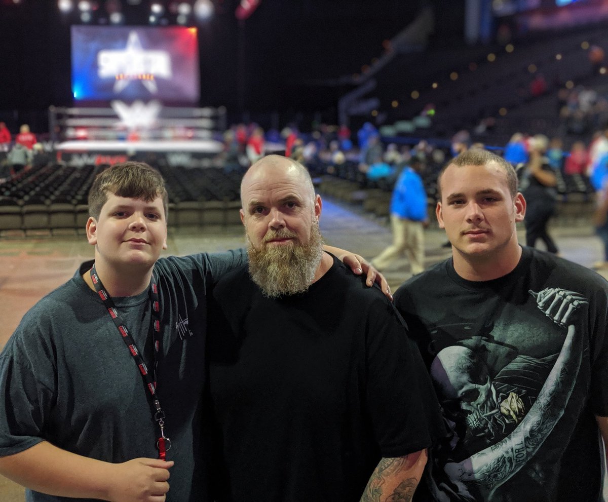 FilesTayton's tweet photo. Our first event
#WWEJacksonville https://t.co/VyliLIjwK3