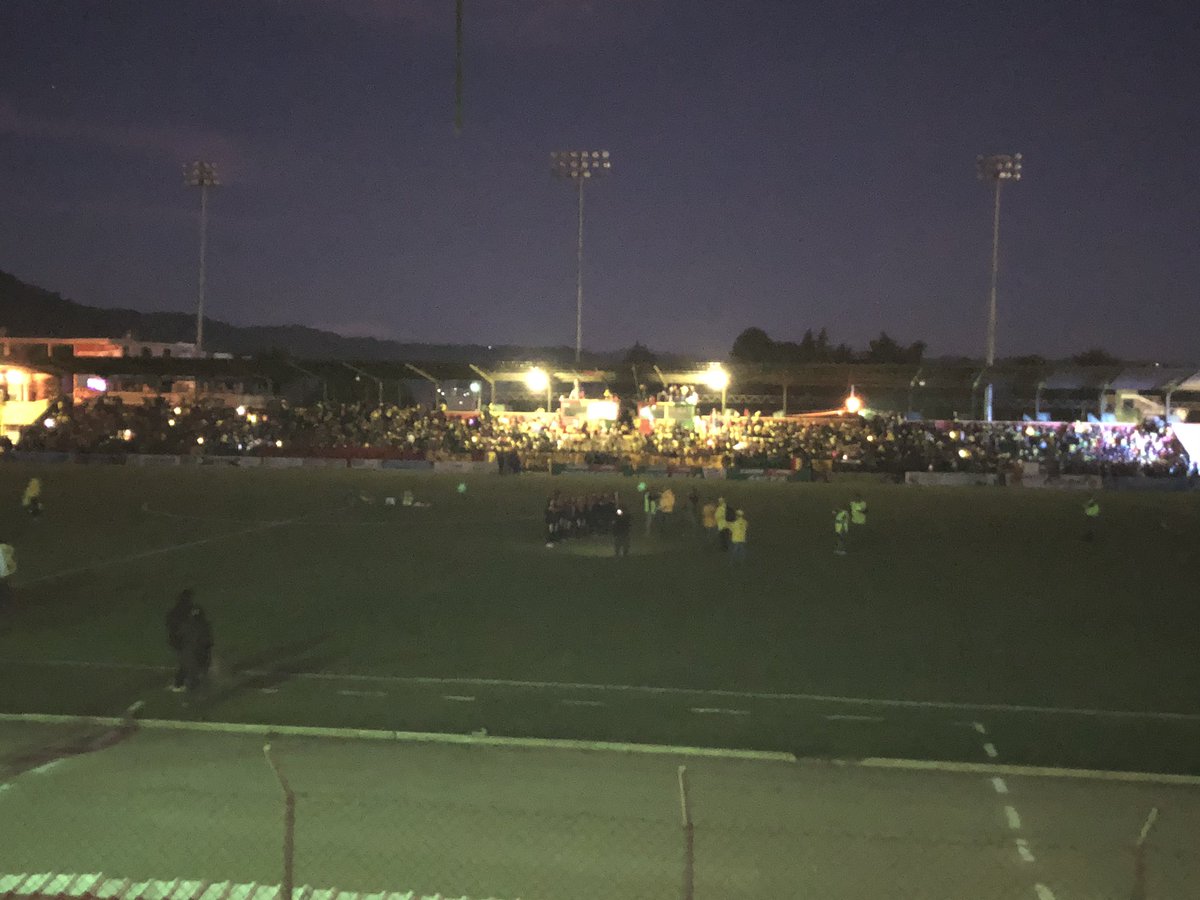 dixonvasquez_LR's tweet photo. #1aDivisionXLaRED
#GranFinaldeIDA
Ya estamos en transmisión desde el #MarquesadelaEnsenada cobertura del partido
#Marquense vrs #Achuapa
Con @pumpumdelgol
@crisarrioladj #HugoLandaverde y
#BayronMazariegos
Todo por @Lared1061
Mensajes 58581061 https://t.co/5iVASNBzfa