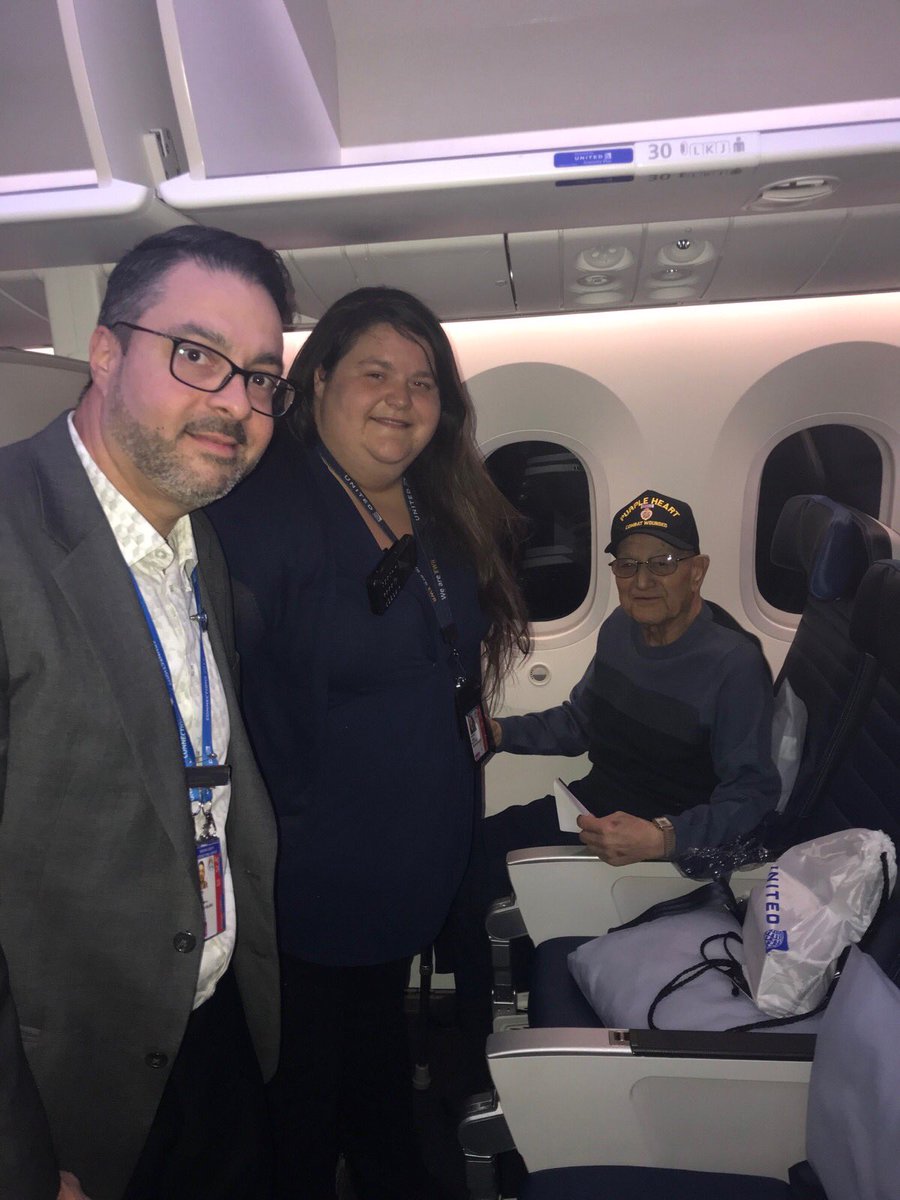 Tonight we had the pleasure of honoring Mr. Carlo. A Purple Heart recipient on his way to revisit Normandy. We salute him and his service. @weareunited @AnaOcegueraa @mtmorais28 @EWRmike