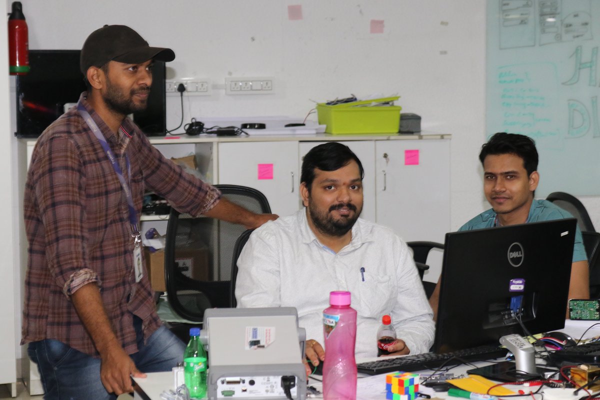 sachin_tulla's tweet photo. [x]LENS..Hackathon 2019, ..Amazing team..Great Energy - building next revolution ideas overnight.. Kudos team.. 👍
#PurpleTalkHackathon2019 #xCubeHackathon #xLensHackathon #HackathonForACause #TechHackathon #CodetoWin #xLensTeam #xcubelabs #IoT #SmartCity 
@achintyam2 https://t.co/gcDB9KnNsC