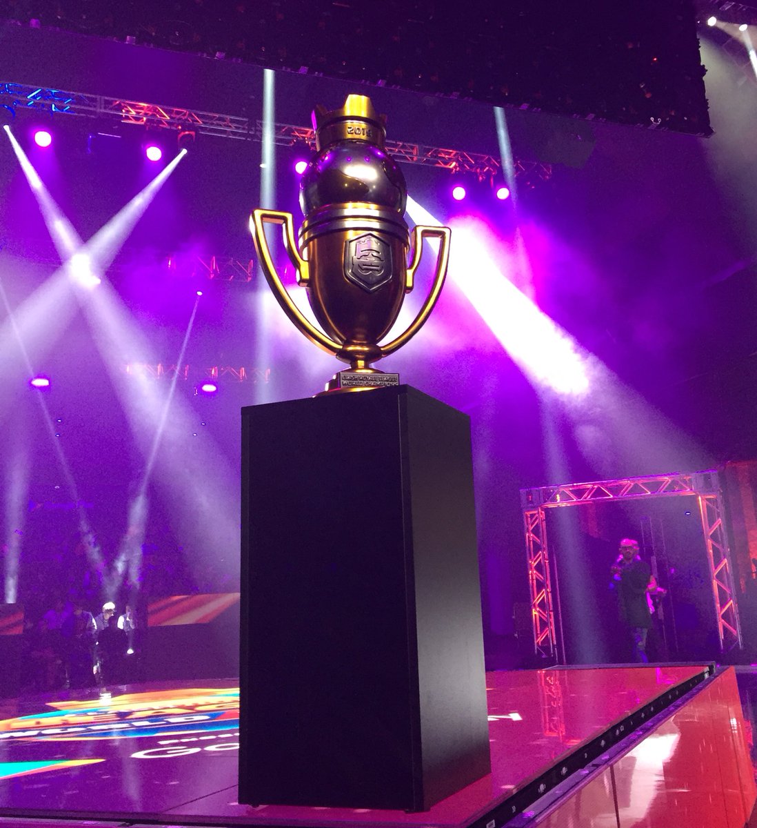 Clash Royale Esports Up Next The Final Match Teamliquid Vs Wedgm Who Will Become World Champions Clashroyale Ogn Crlfinals T Co Igkpclxxew