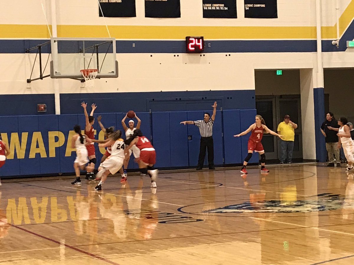 WapatoSD's tweet photo. #WapatoHS 🏀3rd Quarter Recap🏀 Lady Wolves 37-30 Mustangs.
#WolvesVsMustangs https://t.co/QGHcm9QrcX