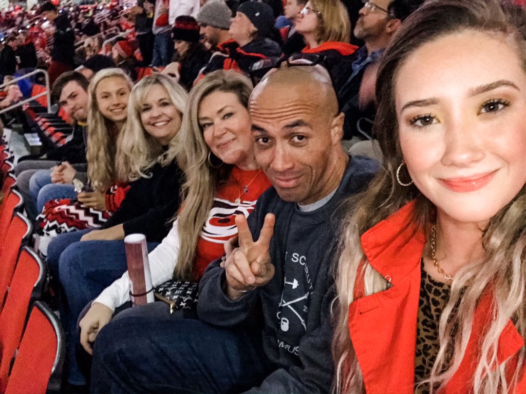 cindywortiz's tweet photo. #letsgocanes #beentoolong @canes #firsttimerhere @dyfytn https://t.co/kR5p5Sd5qA