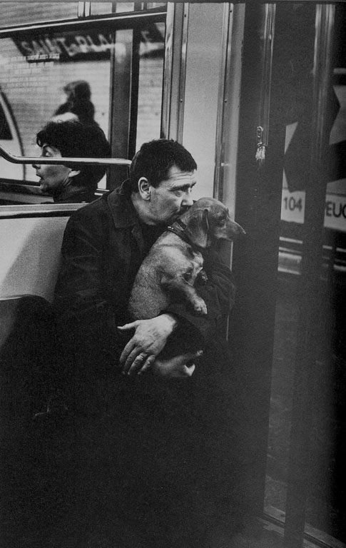 Peter Turnley, Paris Métro on a Sunday morning, 1980.