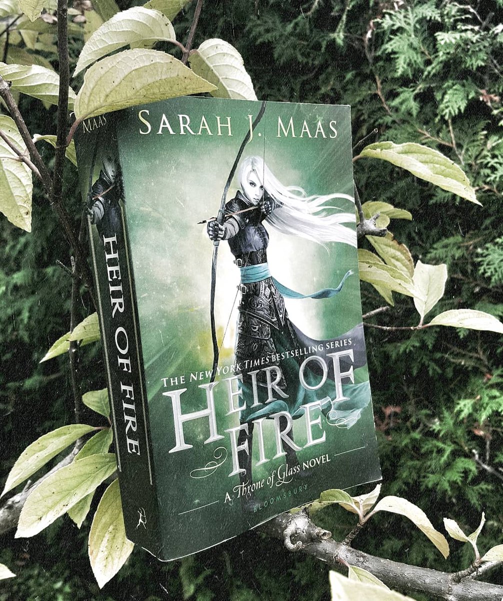 HEIR OF FIRE BY SARAH J. MAAS, A READING THREAD I've read this book 4 times already but a friend of mine is currently reading the series for the first time and it's made me miss the characters. So, i felt it was time for another reread!MAJOR SPOILERS AHEAD, MUTE IF WORRIED.