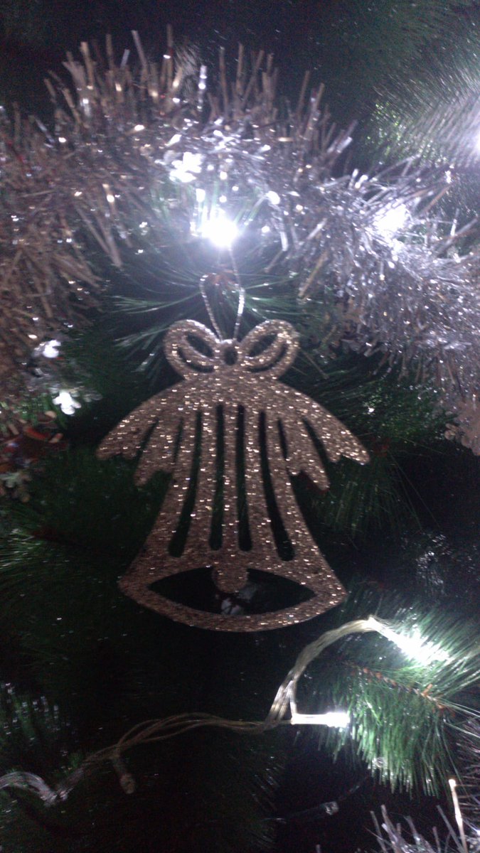 YMaritimo's tweet photo. ATENCIÓN !!! La Agrupación este año ha hecho Lotería de Navidad !!!...nuestro número
                 68.723
No te quedes sin tu papeleta son solo 3 € ....Y SI TOCA???? https://t.co/ZDEarO6IZT