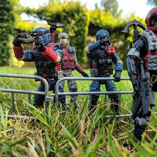 Yea we all remember that.

#gijoe #cobra #hasbro #actionfigures #Viper #viperofficer #alleyviper #ShutUpBlue #photography #118scale #GIJoeNation #yojoe #toyoutsiders #toylove #whatitdo #80scartoons #knowingishalfthebattle #toyslagram #toys #gijoecollecto… ift.tt/2Lw9SQw