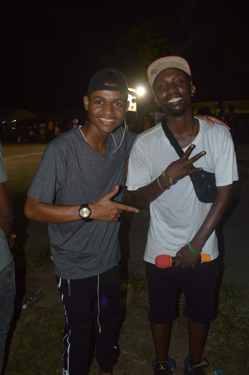 RealMediaTz1's tweet photo. Balaaa la Stay High unaliweza @incrediblenory https://t.co/ReyBh8qtXN