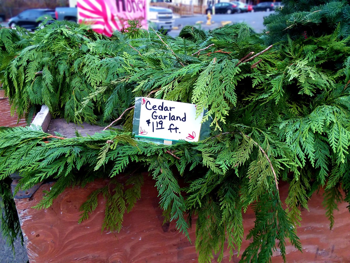 Becky and Joe Baker (FarmsWaller) Twitter