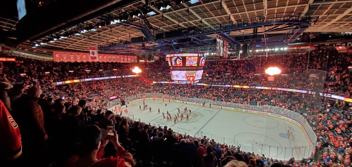 XJSquire's tweet image. Awesom night seeing the #flames beat LA