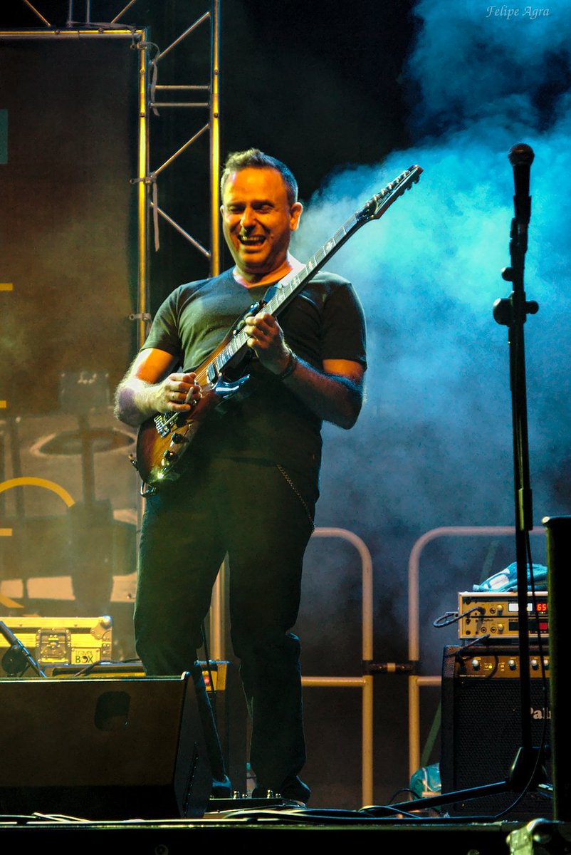 agraphotography's tweet photo. #guitar #electricity #music #concert #Moments #photooftheday #photographer https://t.co/0wFERpKlqW