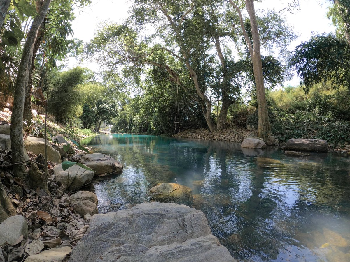 KonTraveller's tweet image. ลำธารสีฟ้าแบบนี้อยู่ที่
บ้านสวนงาม แก่งคอย จ.สระบุรี
น้ำใสจริงกระโดดเล่นได้สบาย
ตอนกลางคืนอากาศเย็นสบายมาก
ทริปนี้พกแค่กล้อง GoPro8HeroBlack มีต่อ

#TravelwithGoPro #ReviewThailand
#GoProThailand #GoPro8HeroBlack