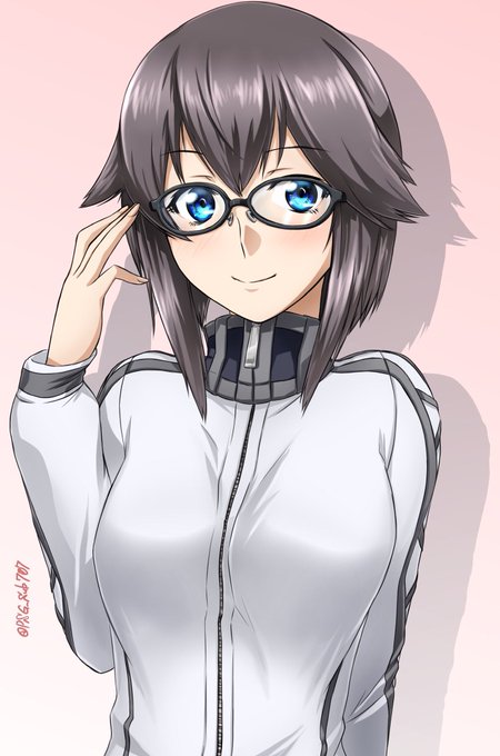 …出来るジャーマネムーヴ
#艦これ #速吸 #艦娘黒縁眼鏡部 