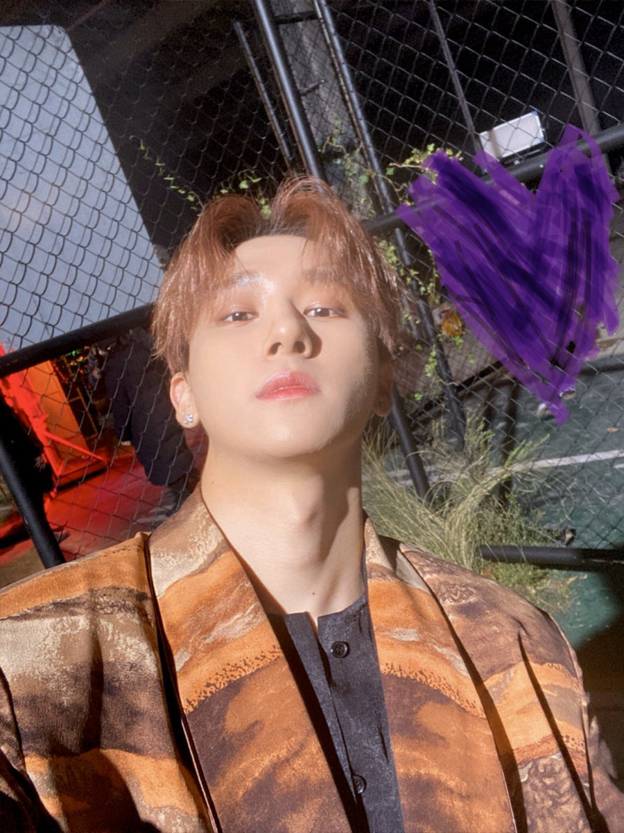 OfficialMONSTAX's tweet photo. [#IM] Who do you think in the middle of the night? https://t.co/J4FN5p5Qy3
