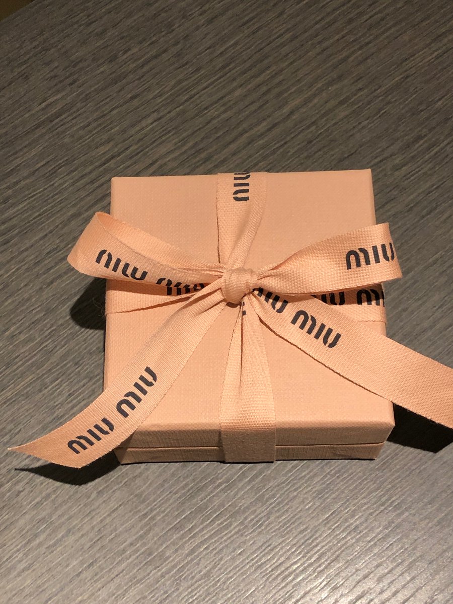 Ak Jeff クリスマスプレゼント 限定新色 マドラス ブレスレット プレゼントに Miumiu 女子高生 女子中学生 女子大生 T Co Nwf3rp2njl T Co 4wku8lx0sp