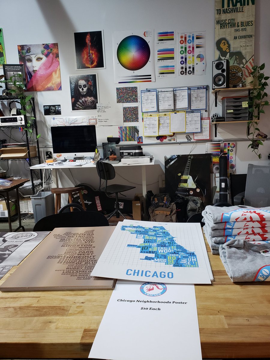 @ChicagoBACP reminds you to support/shop micro business this holiday! @Workshop4200 a creative maker entrepreneurial space (in Chicago's #BelmontGardens neighborhood) --unique gifts for that  special person! #aponteart #ChicagoSignSystems @nickfuryart #rooftopia @smashedplastic