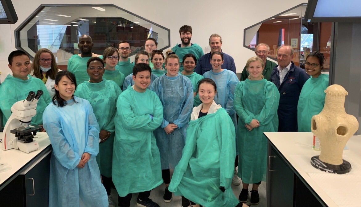 ThoreyJonsdott1's tweet photo. New #cip2019 graduates!
What a fantastic group of parasitologists ๐ @AS_Para
#parasitology #canberra #phdlife https://t.co/cmZJ9R1RHz