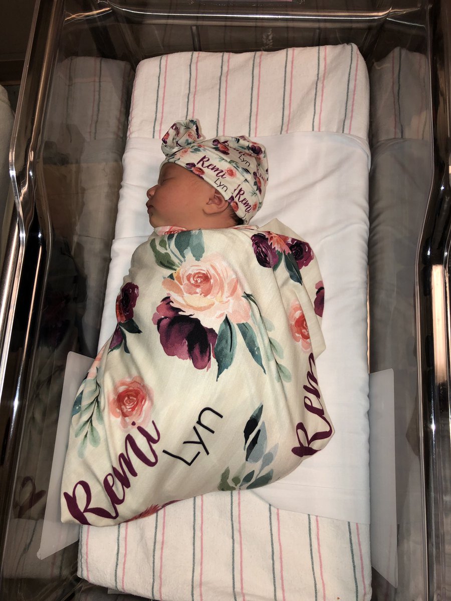 sashalexis's tweet photo. My beautiful Remi girl 😭💓
12.7.19
2:59am 
8lbs 5oz 21in https://t.co/HrQfmJFR9L