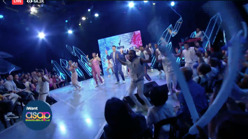 ofc_iwant's tweet photo. @maymayentrata07 @Barber_Edward_ @robertmarion @iwantasapofc @Alco_Guerrero @shar_sanpedro @ChantalVidela_ @MAYWARDHAOFC @maywardranger @MWTWarriorsOFC @MayWardFandom The #ChambaDanceChallenge Finals on #iWantASAP!
It’s #TeamLuis vs. #TeamAlex—who’ll win P100,000? Tune in to this epic showdown!
LIVE! https://t.co/13t2ENKH9s #NASAiWantYAN
@maymayentrata07 @Barber_Edward_ @robertmarion @iwantasapofc @shar_sanpedro @ChantalVidela_ @Rexona_PH https://t.co/5eEvHIpK9C