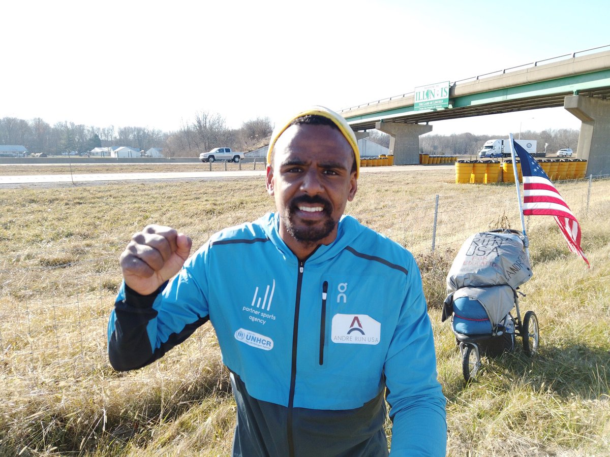 andrerunusa's tweet photo. Hello everyone,
#Stage29 of #AndreRunUSA, Today I entered the Land of Lincoln. In the state of Illinois. This the 7th state of Andre Run USA!
🗓️ Stage 29 ✅
📍 Terre Haute, IN
🏁 Casey, IL
🚩34 miles - 54 Km
⏱ 8hr 30 min. https://t.co/Q9gVl1stmQ
