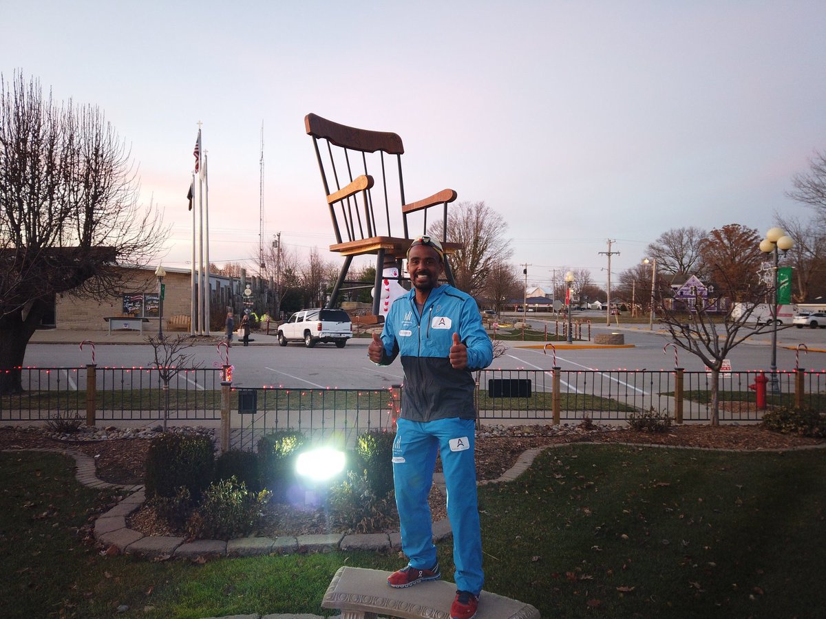 andrerunusa's tweet photo. Hello everyone,
#Stage29 of #AndreRunUSA, Today I entered the Land of Lincoln. In the state of Illinois. This the 7th state of Andre Run USA!
🗓️ Stage 29 ✅
📍 Terre Haute, IN
🏁 Casey, IL
🚩34 miles - 54 Km
⏱ 8hr 30 min. https://t.co/Q9gVl1stmQ