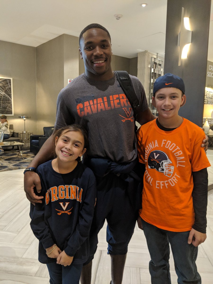 Mcobb9404's tweet photo. As soon as she found out we were going to Charlotte for the #ACCFBC Autumn said "I hope Coach @BlackieBelew can help me meet @3_ToDaNeck and @JoeBee_2 ". Her wish came true! Thanks Coach! https://t.co/pZoLtR6oA5