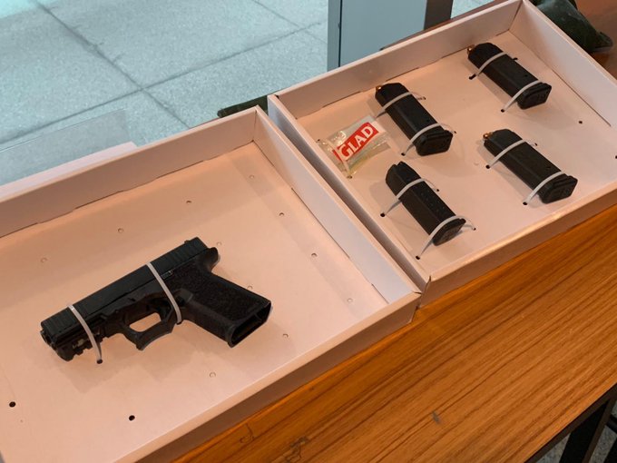 View image on Twitter