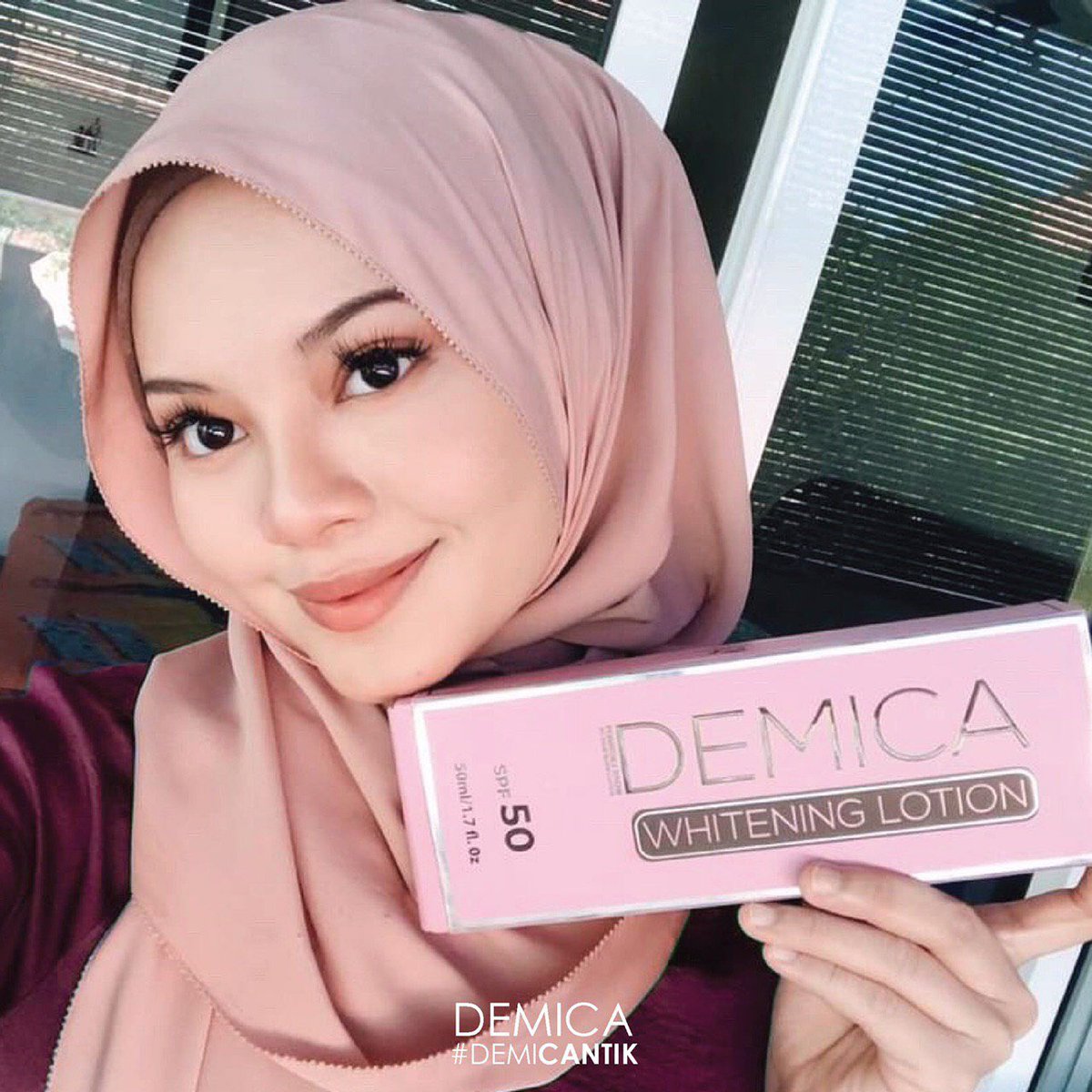 Cepat² komen “NAK” untuk dapatkan #DemicaWhiteningLotion ni SEKARANG!

#DemicaWhiteningLotion #Demica #Demicantik #jomputih #lotionputih #lotionputihajaib #Lotionputihgebu #sayanakputih #putihcepat #putihsihat #tipsputih #nakputih #putihgebu #kulitputih #kulitcantik #kulitsihat