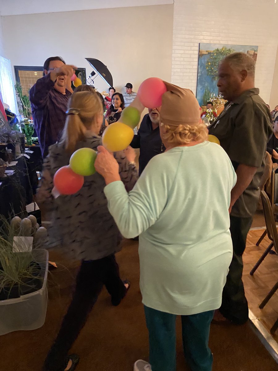 Crotalusandthem's tweet photo. I won the three rounds of the Pot Head Contest! From making Alluaudia inflorescences, potting blind-folded a dog bowl and hands off succulent bonsai repotting. #LACSS (plus check out that rare endemic Pelargonium cotyledonis from St Helena Island!) https://t.co/uiNyKf2mIJ