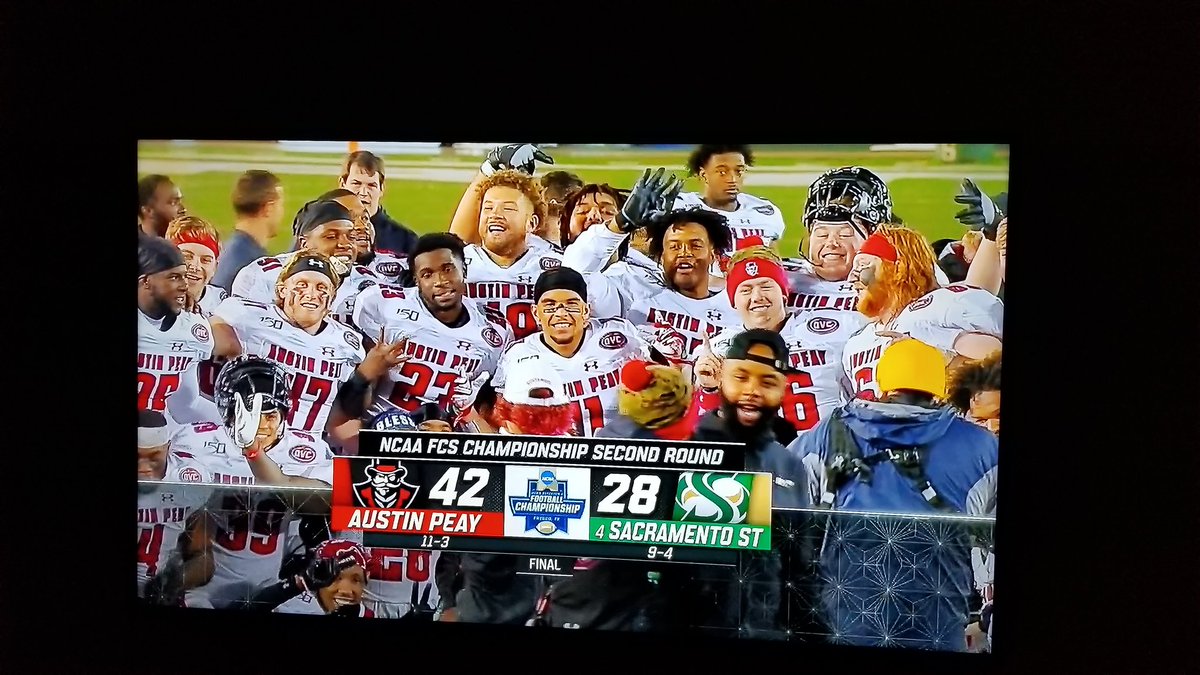 jasmin0224's tweet photo. Congratulations @GovsFB very proud of each one of you! #GovsLead #APSU #peaypix #apsumsc #BeaGov #LetsgoPeay https://t.co/kY86ZFFCu3