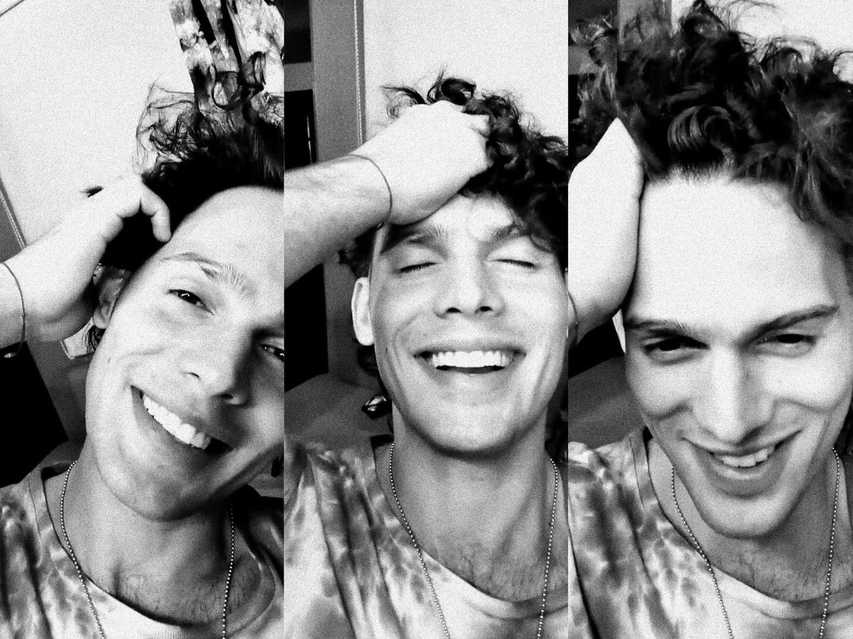emmaxinfinity's tweet photo. Por tu infinita sonrisa. 💫❤ @Emmanuel13pm
•
•
•
•
#EmmanuelPalomares #TeamEmmanuel #emmanuelinfinity #TeamPalomares #VencerElMiedo #RommelGuajardo #Televisa #Actor #ActorLife https://t.co/ttRQP08K5Y