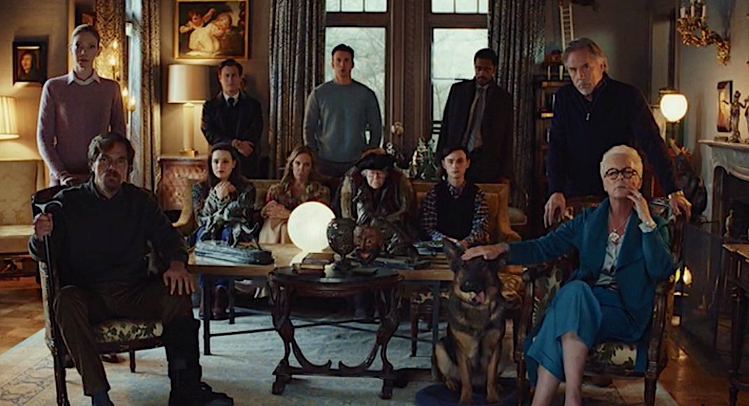 FOURfpf's tweet photo. KNIVES OUT
(@rianjohnson, 2019)

#whodunit #BestOf2019 #Mystery #Cinema @JamieLeeCurtis @Lionsgate @ChrisEvans @KnivesOut  #FourFPF #4FPF #Cinema #Movies #Film https://t.co/5EDZ4M2dAi