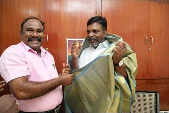 era_vck's tweet photo. அயல்நாடு சென்று தாயகம் திரும்பும் தலைவர்.எழுச்சித்தமிழர் அவர்களை வரவேற்போம்......
#WelcomeThiruma4TN 
#VCK_CM 
#vck https://t.co/aKDrECDb1W