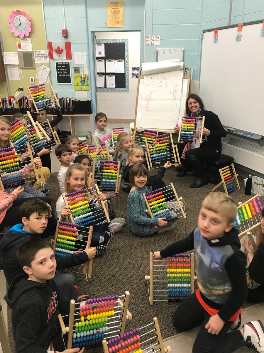 Amazing day to build addition and subtraction algorithms that make sense with an abacus! We write down what we see! #tvdsbmath @DirFisherTVDSB