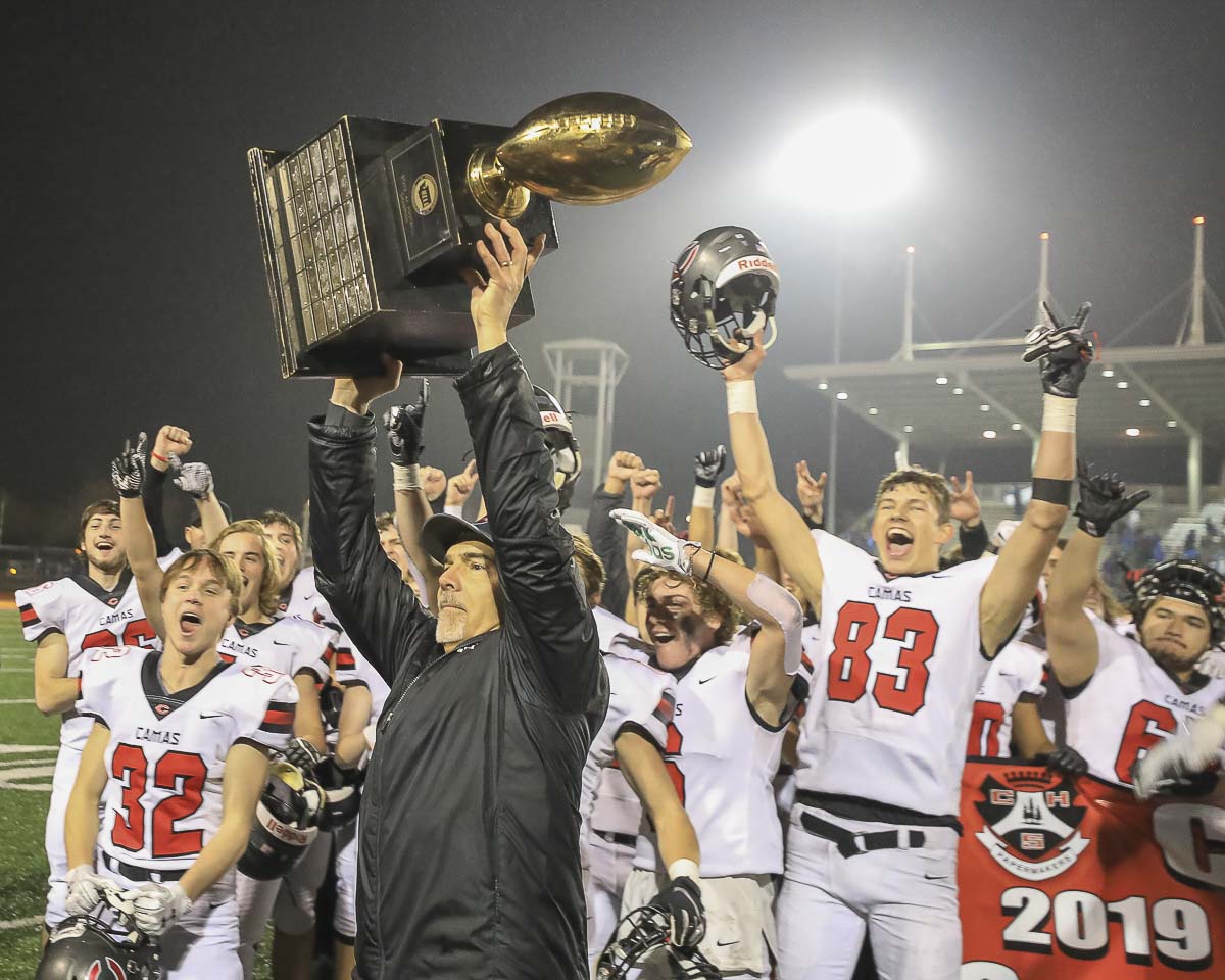 NewsFromCCT's tweet photo. The Camas Papermakers claimed the Class 4A state high school football championship with a 35-14 victory over Bothell Saturday. https://t.co/cplEvHDFx2
#CamasPapermakers #HighSchoolFootball #StatePlayoffs #StateChampionship #HighSchoolFootball #JohnEagle #BothellCougars #4AGSHL https://t.co/NH1u3O8RbZ
