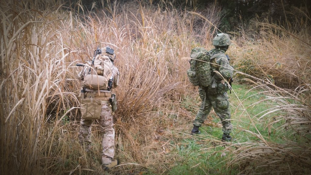 ☆今季投入のマルチカムアリッド、迷彩効果を竜胆くんといまっちさんに