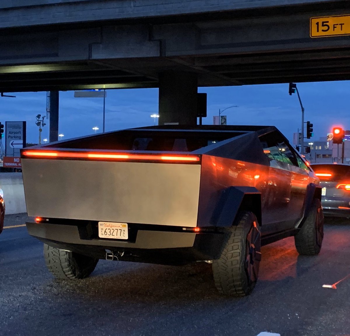 saint's tweet photo. Cybertruck spotted near LAX😱 https://t.co/rAQOFAKxOr