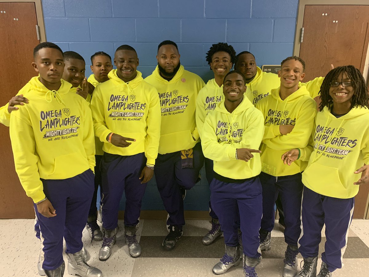 TheRoyleKing's tweet image. Some Love Goes Without Sayin’
#weLeadTheWay #OmegaLamplighters #LightTeam⚡️ #CrownsOnly👑♎️ #DaVillage