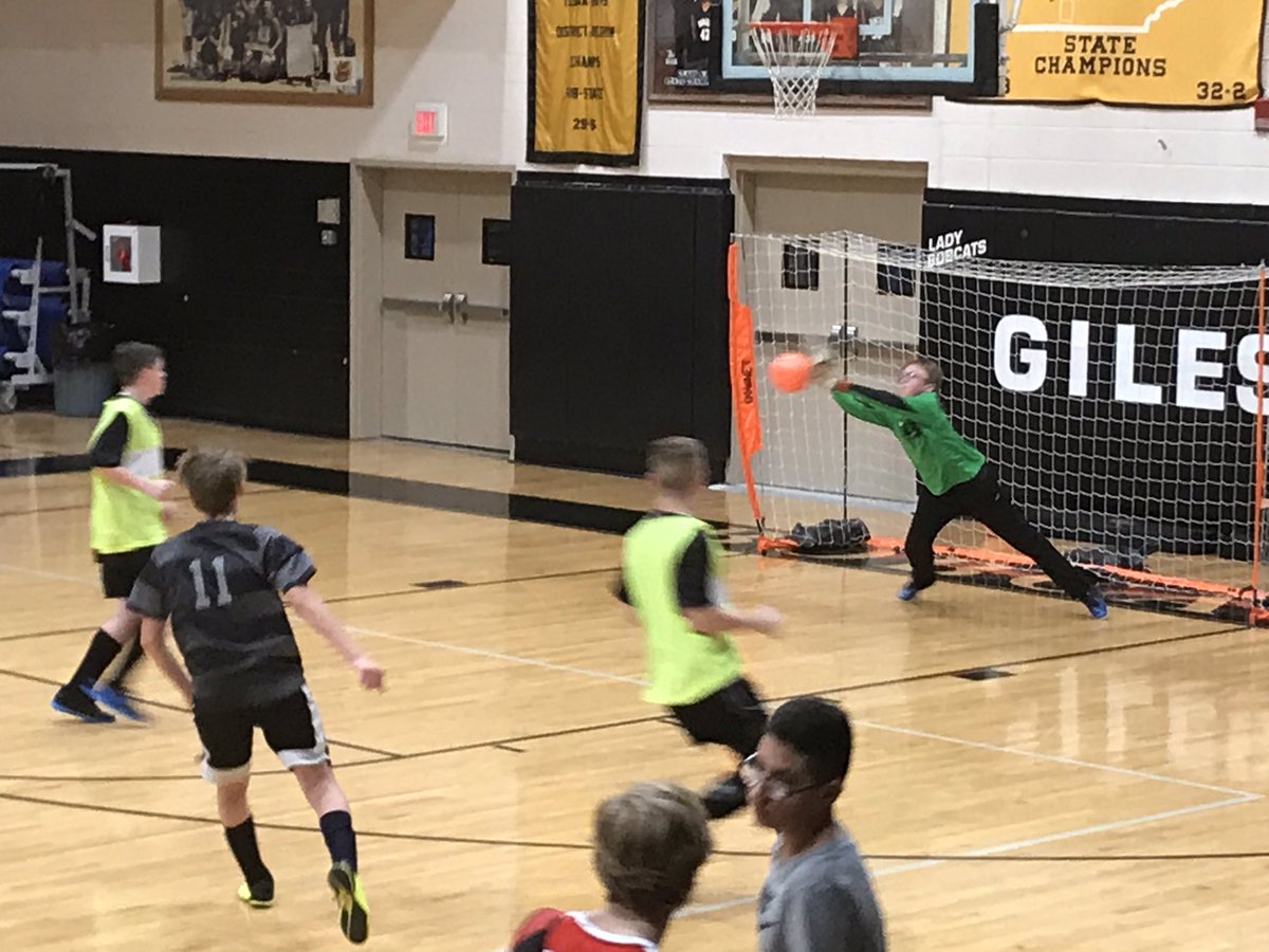 bigmacbearded's tweet photo. Loretto Mustangs U16 played hard against some really good teams at the Bobcat Bash futsal tourney. Made is to the final game and came up just short. Great job by current and future Mustangs. https://t.co/qvqAAPULYj