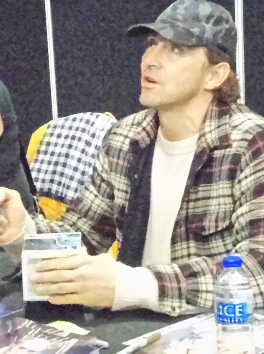 🆕 Here are some photos of Lee from the comic on ❤️

Thanks so much to our friend for sharing them with us ❤️

#leepace #WCC2019
#gotg #ronantheaccuser #thranduil