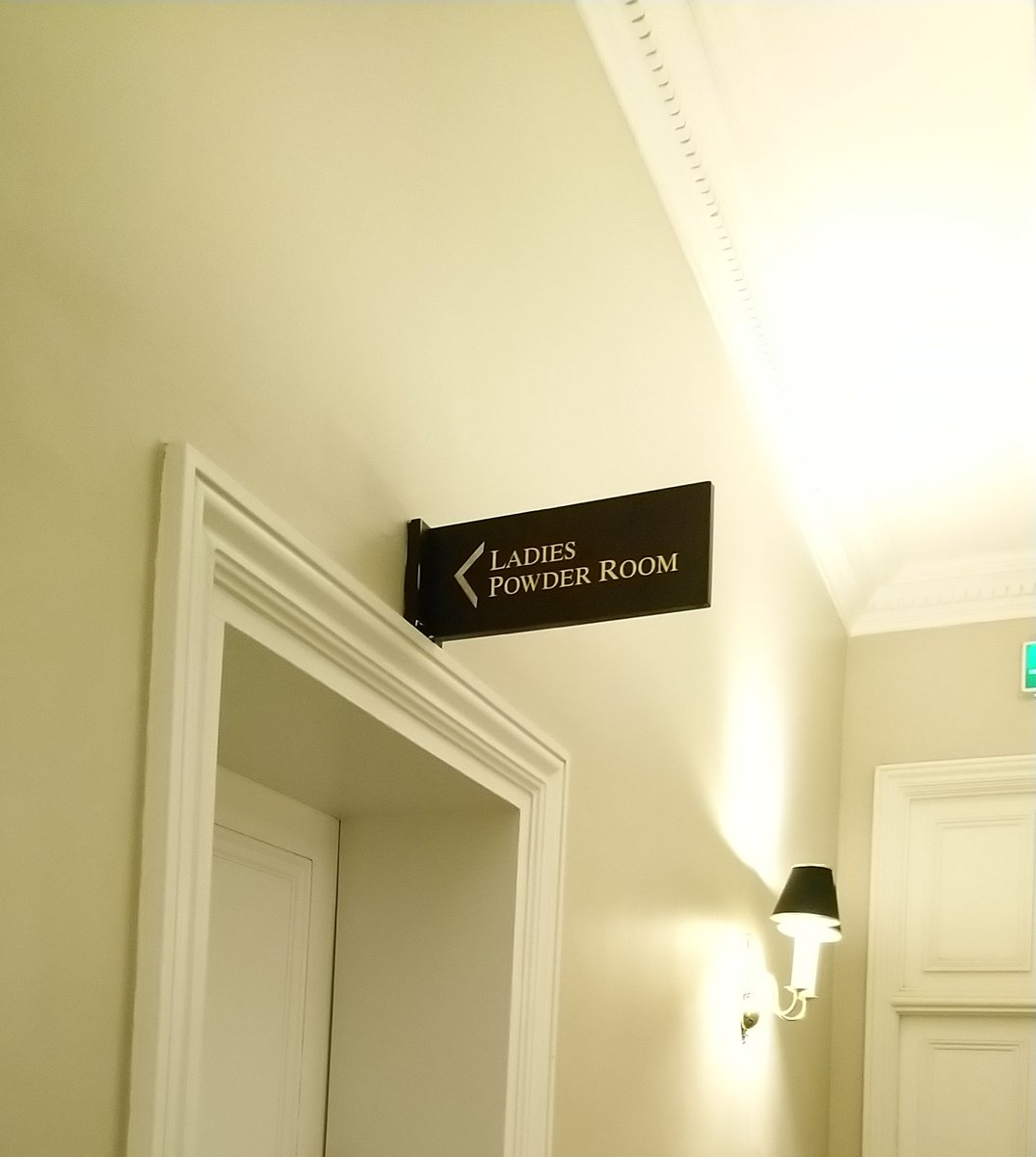 oraesque's tweet image. My favourite sign at #Techfest19 😄